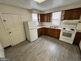 1157 E King St in York, PA - Building Photo