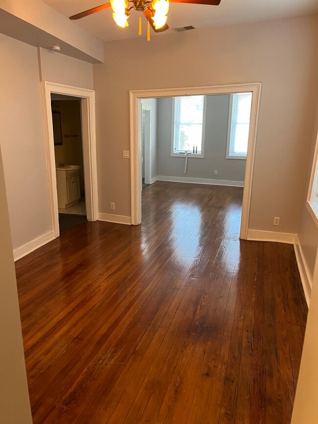 220 N Bench St in Galena, IL - Building Photo - Building Photo