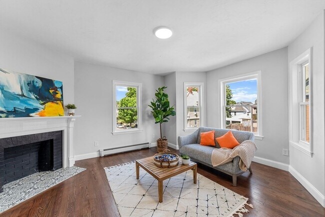 2 Westerly St in Boston, MA - Building Photo - Building Photo
