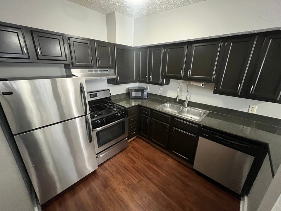 One Short North in Columbus, OH - Building Photo