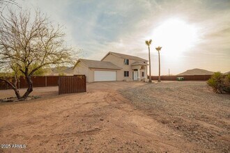 1819 W Joy Ranch Rd in Phoenix, AZ - Building Photo - Building Photo