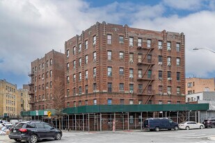 2123 Tiebout Ave in Bronx, NY - Building Photo