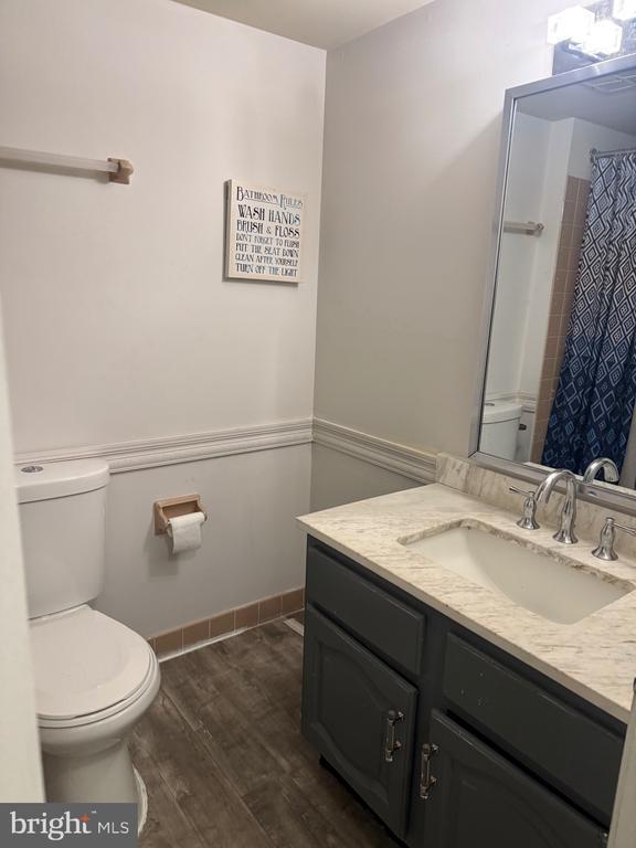 803 Mountainview Dr in Chesterbrook, PA - Foto de edificio - Building Photo