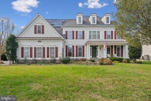 17614 Auburn Village Dr in Sandy Spring, MD - Building Photo
