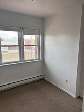 91-04-91-75 75th St, Unit 91-04 in Queens, NY - Foto de edificio - Building Photo