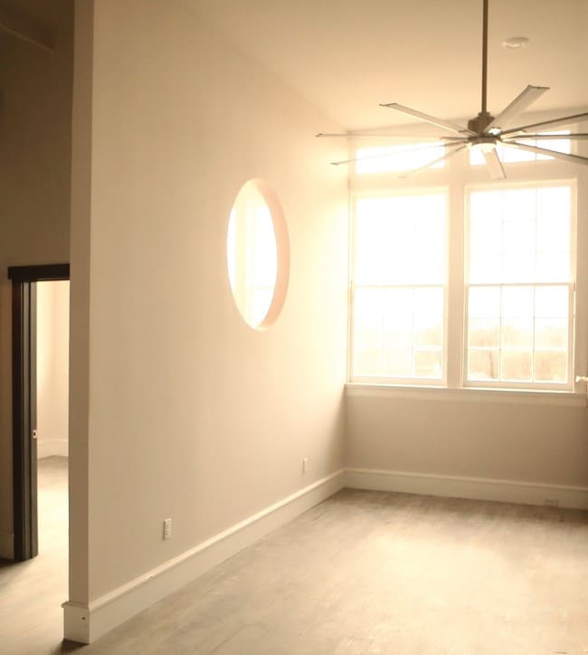 The Brick Lofts in Spartanburg, SC - Foto de edificio - Building Photo