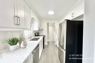Spacious 3 Bed 2 Bath Main Floor Unit in K in Kitchener, ON - Building Photo - Building Photo