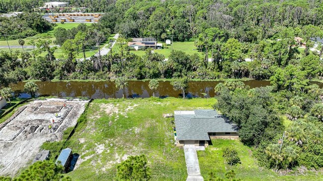 351 Kindred Blvd in Port Charlotte, FL - Building Photo - Building Photo