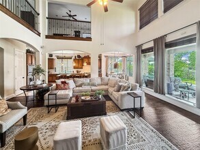 154 Bauer Point Cir in Spring, TX - Foto de edificio - Building Photo