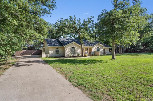 1601 O'Kelley Rd in Rockdale, TX - Building Photo - Building Photo
