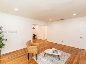 3463 Percival Ave in Miami, FL - Building Photo - Building Photo
