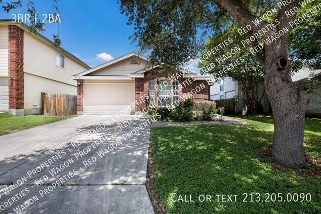 5016 Crestwood Hill Dr in San Antonio, TX - Building Photo - Building Photo
