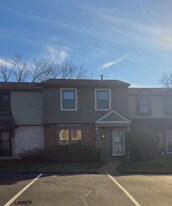 13354 Hiddencrest Ln in Ballwin, MO - Building Photo