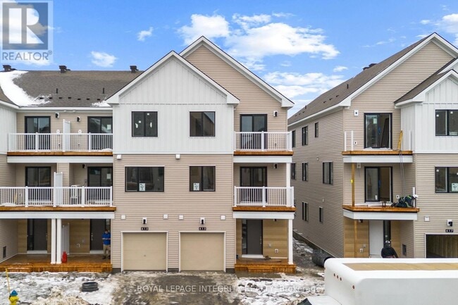 property at 615 Bee Pollen Wy