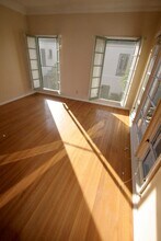 1206 S Alfred St in Los Angeles, CA - Building Photo - Building Photo