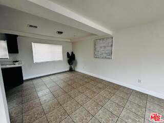 601 W 84th St in Los Angeles, CA - Building Photo - Building Photo