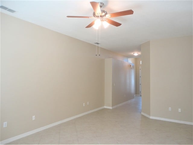 1510 Canoe Dr in Lutz, FL - Building Photo - Building Photo
