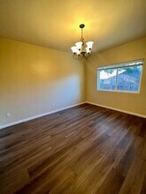 2635 Parkwood Village Ln in Central Point, OR - Building Photo - Building Photo