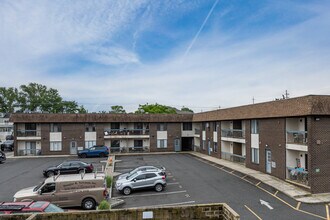 1330 Highway 71 in Belmar, NJ - Building Photo - Building Photo