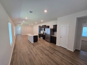 1604 Teton River Dr in Blue Ridge, TX - Building Photo - Building Photo