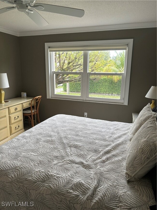 property at 1021 3rd St S