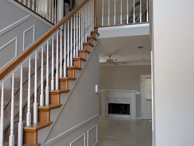 property at 1009 Saddlecreek Pkwy