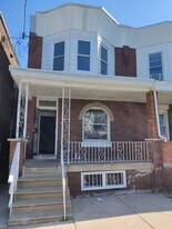 17 N 54th St in Philadelphia, PA - Building Photo