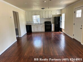 3407 E 38th St in Tulsa, OK - Building Photo - Building Photo
