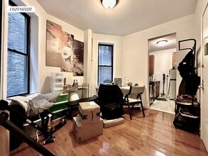 938 Amsterdam Ave in New York, NY - Building Photo - Building Photo