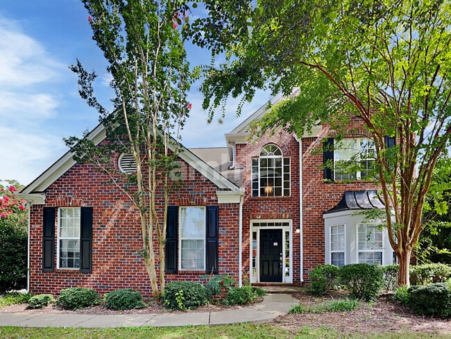property at 291 Ivy Manor Dr NW