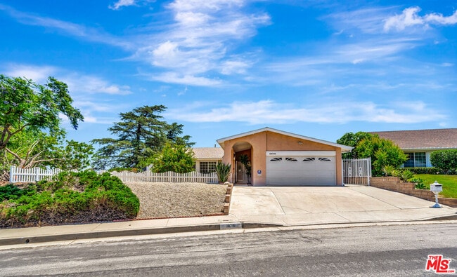 property at 18716 Nau Ave