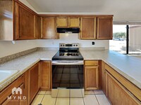 7841 N Viewpointe Cir in Tucson, AZ - Foto de edificio - Building Photo