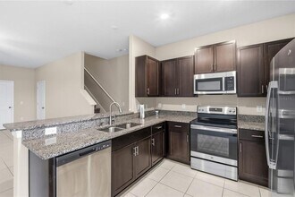 14316 Easy Goer St in Sun City Center, FL - Building Photo - Building Photo