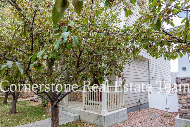 2230 Falkirk Dr in Colorado Springs, CO - Building Photo - Building Photo