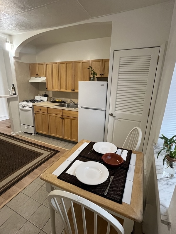 property at 1001 Wolf St