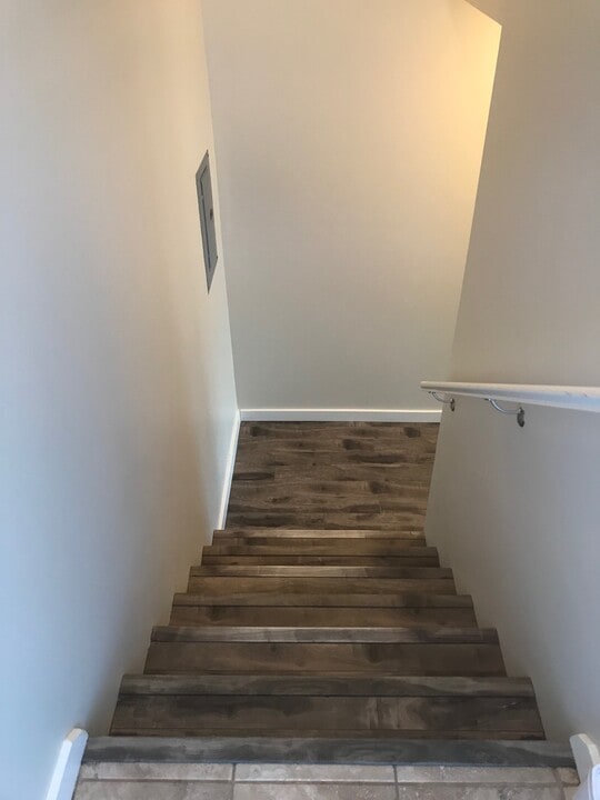 1640 A-16487 87 Ave in Dawson Creek, BC - Building Photo