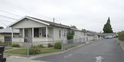 441 W Sunset Blvd in Hayward, CA - Building Photo - Building Photo