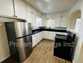 1983-1999 Hartnell Ave in Redding, CA - Building Photo - Building Photo