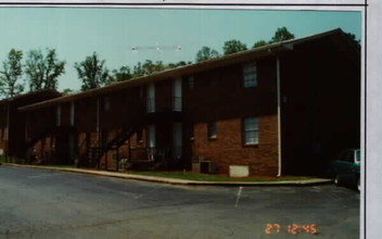 Shepard's Walk Apartments in Marietta, GA - Building Photo - Building Photo