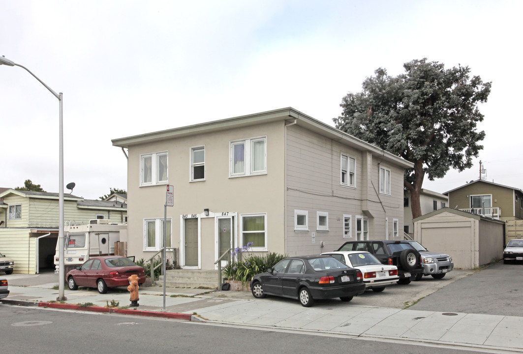 843-847 Huntington Ave in San Bruno, CA - Building Photo