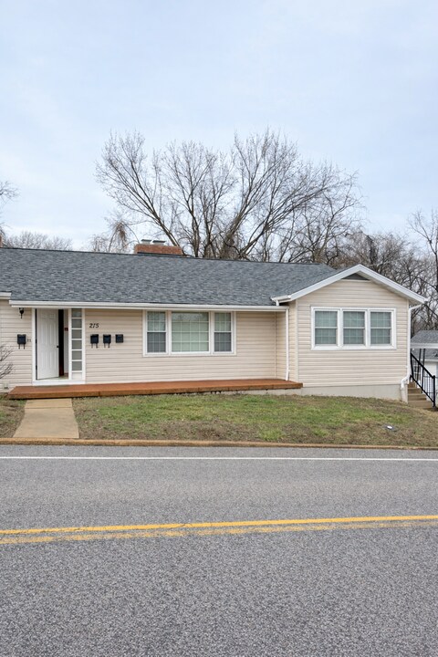 215 N Ninth St in Festus, MO - Building Photo