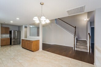 17506 Hoover Gardens Dr in Houston, TX - Foto de edificio - Building Photo