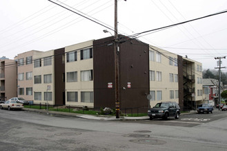 405 89th St in Daly City, CA - Building Photo - Building Photo