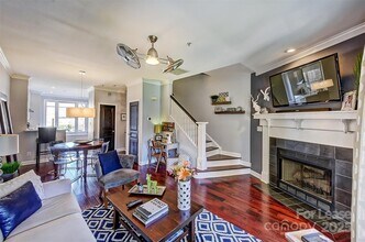 343 W 7th St in Charlotte, NC - Building Photo - Building Photo