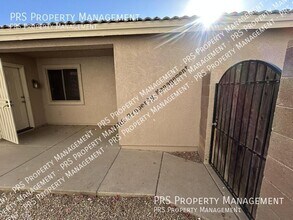 8656 E Nido Ave in Mesa, AZ - Building Photo - Building Photo