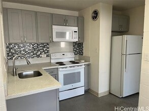 1233 Young St in Honolulu, HI - Building Photo - Building Photo