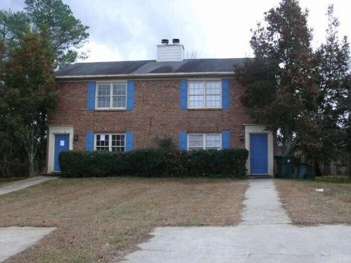 5301 Stonebush Terrace-Unit -Unit B in Stone Mountain, GA - Building Photo