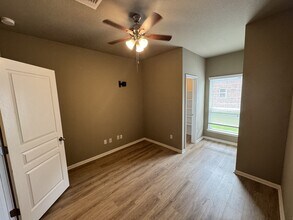 502 Westchester Ct in Temple, TX - Building Photo - Building Photo