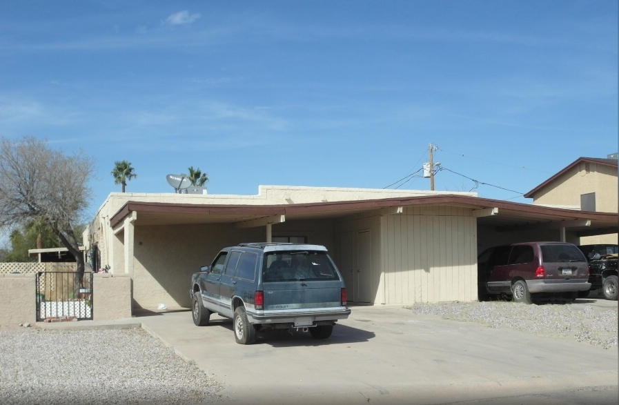 1478 E 26th Ln in Apache Junction, AZ - Building Photo