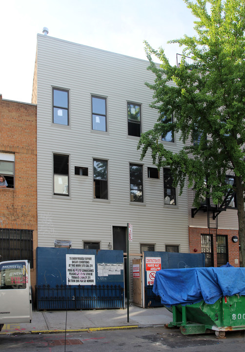 176 Stockholm St in Brooklyn, NY - Building Photo